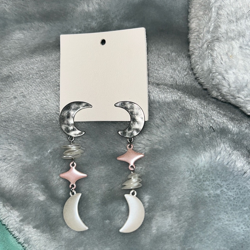 nwt free people earrings luna eclipse dangles